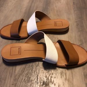 Dolce Vita Paci Wedge